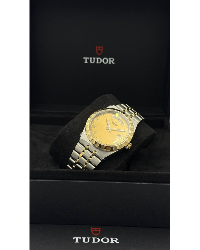 Tudor Royal 41