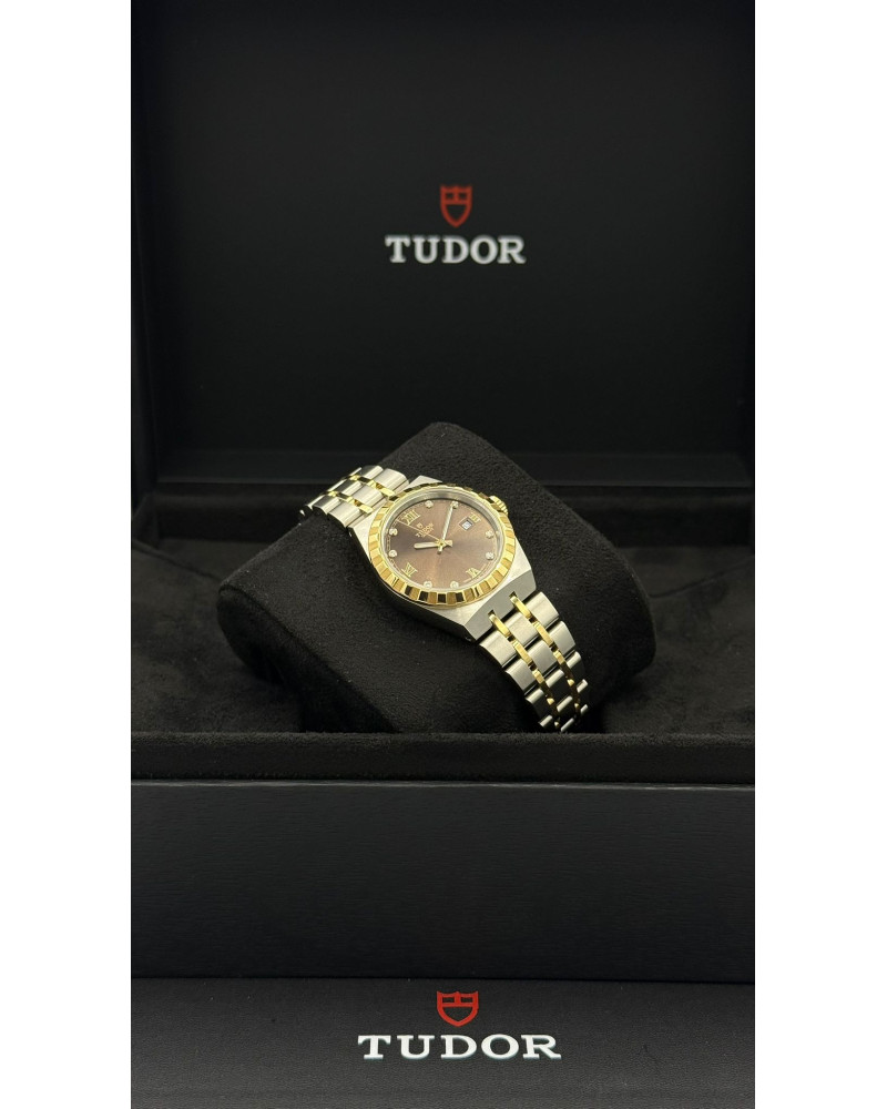 Tudor Royal 28 Chocolate Roman