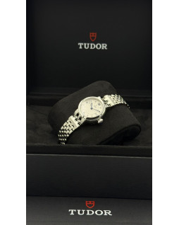 Tudor Clair de Rose