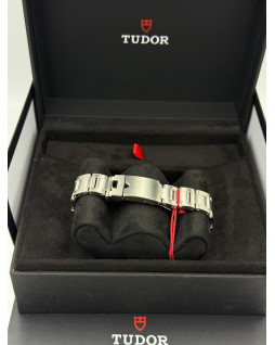 Tudor Black Bay 41