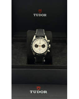 Tudor Black Bay Chrono Dial