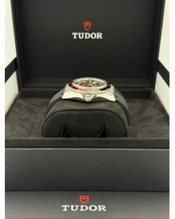 Tudor Black Bay 58 GMT