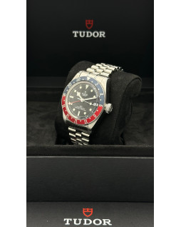 Tudor Black Bay GMT