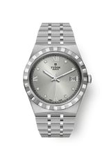 Tudor Royal 38