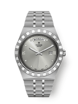 Tudor Royal 41